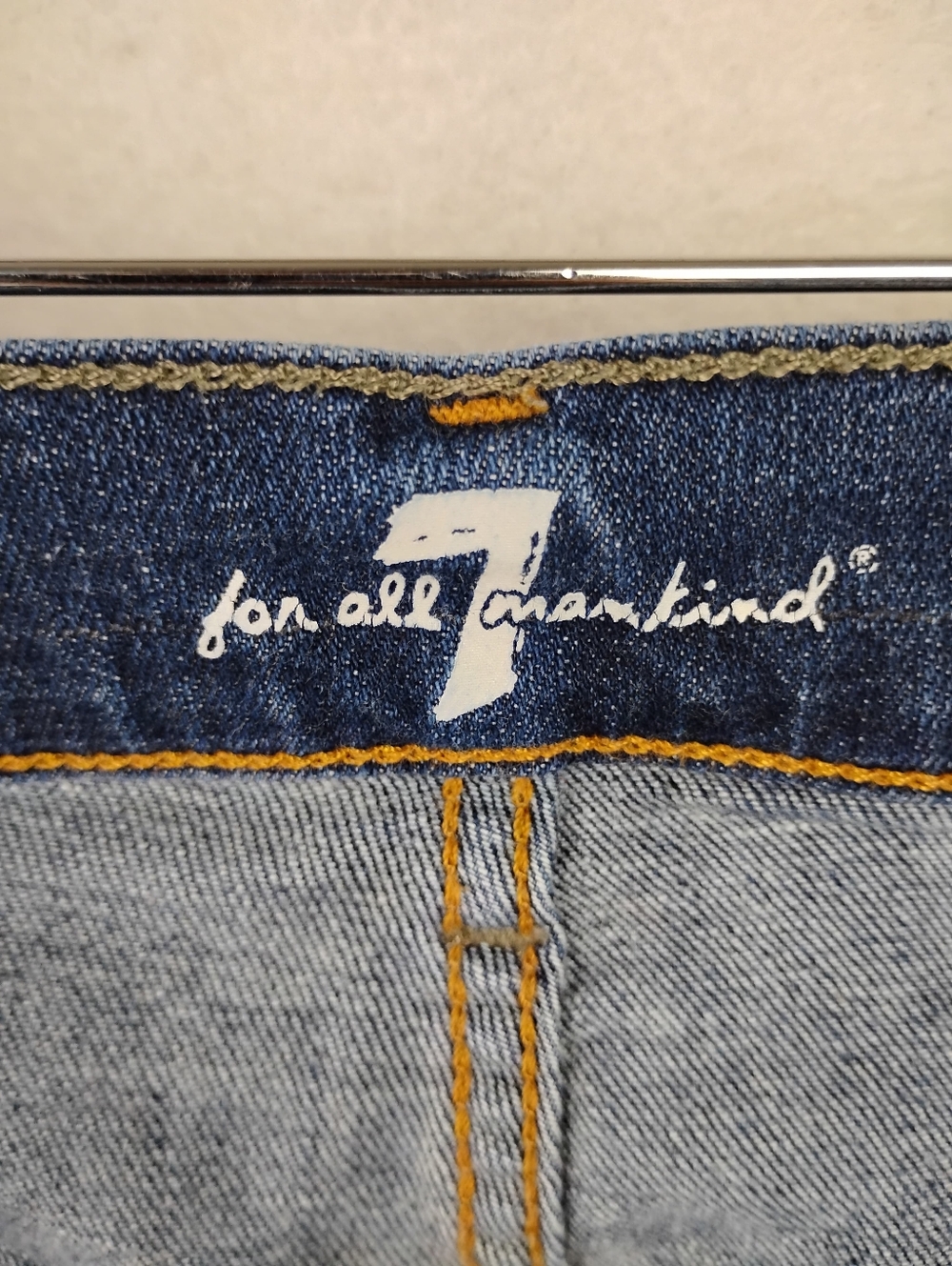 7 For All Mankind Cut Offs Midi Denim Shorts Size Women's 18 - Picture 3 of 7